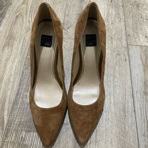 White House Black Market pumps